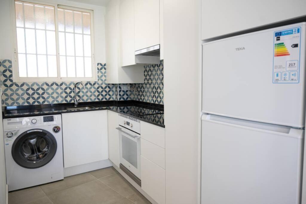 Apartamento Entero A 1 Minuto De La Playa Benidorm Eksteriør bilde